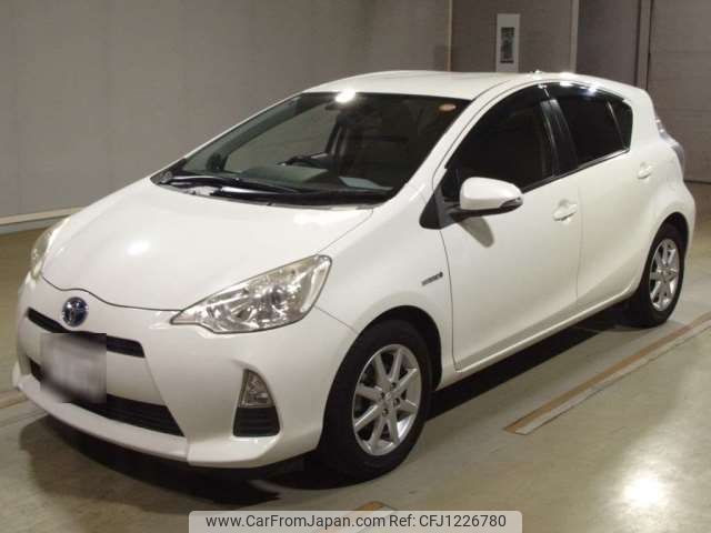 toyota aqua 2012 -TOYOTA 【和歌山 501ﾅ1197】--AQUA DAA-NHP10--NHP10-6013313---TOYOTA 【和歌山 501ﾅ1197】--AQUA DAA-NHP10--NHP10-6013313- image 1