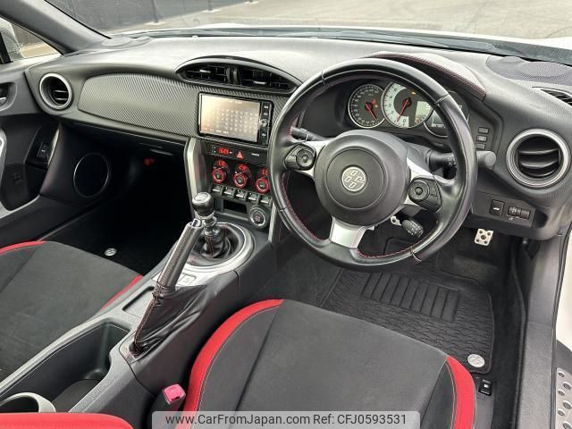 toyota 86 2018 quick_quick_ZN6_092823 image 2