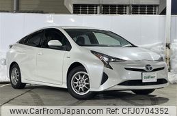 toyota prius 2016 -TOYOTA--Prius DAA-ZVW55--ZVW55-8013226---TOYOTA--Prius DAA-ZVW55--ZVW55-8013226-