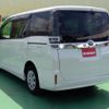 toyota voxy 2018 CFJ1395500 image 2