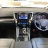 toyota alphard 2022 CFJ1692568 image 2