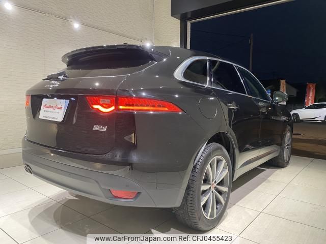 jaguar f-pace 2018 quick_quick_LDA-DC2NA_SADCA2AN7JA295422 image 2