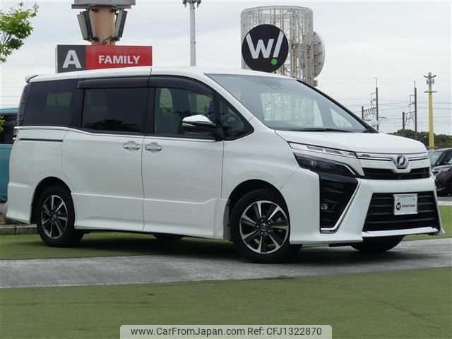 toyota voxy 2018 -TOYOTA--Voxy DBA-ZRR80W--ZRR80-0442471---TOYOTA--Voxy DBA-ZRR80W--ZRR80-0442471- image 1