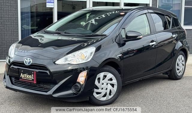 toyota aqua 2017 CFJ1675554 image 1