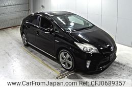 toyota prius 2013 -TOYOTA--Prius ZVW30-5719374---TOYOTA--Prius ZVW30-5719374-