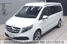 mercedes-benz v-class 2023 CFJ1780518