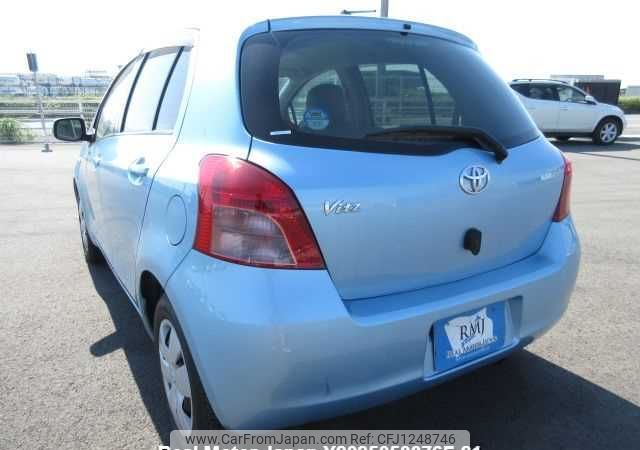 toyota vitz 2006 646828-Y2025050376F-21 image 2