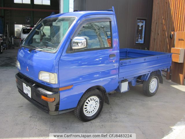 mitsubishi minicab-truck 1998 0f1bc5aeecca32b4bcbbb5cfdb943030 image 1