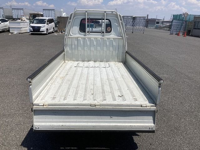 1992 Daihatsu Hijet Truck V-S83P 4WD - Car Price $1,380 1992 Daihatsu Hijet Truck V-S83P 4WD - Car Price $1,380