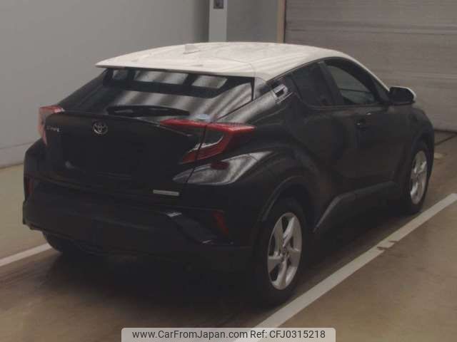 toyota c-hr 2018 -TOYOTA--C-HR DBA-NGX10--NGX10-2002820---TOYOTA--C-HR DBA-NGX10--NGX10-2002820- image 2