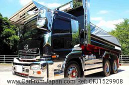 nissan diesel-ud-quon 2012 CFJ1529908