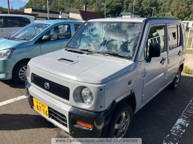 daihatsu naked 2000 CFJ1850589 image 1