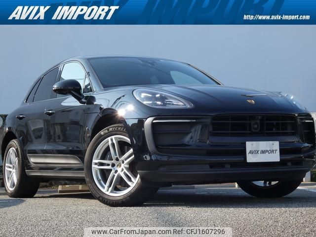 porsche macan 2022 CFJ1607296 image 1