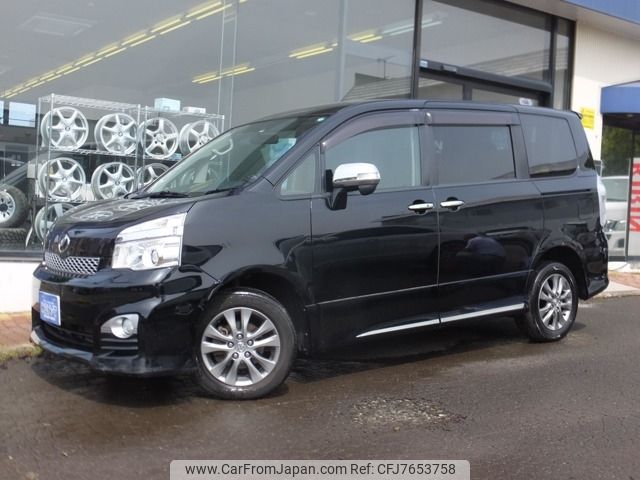 toyota voxy 2013 -TOYOTA--Voxy DBA-ZRR75W--ZRR75-0110323---TOYOTA--Voxy DBA-ZRR75W--ZRR75-0110323- image 1