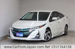 toyota prius-phv 2018 CFJ1764158