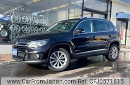 volkswagen tiguan 2013 -VOLKSWAGEN--VW Tiguan ABA-5NCCZ--WVGZZZ5NZDW026330---VOLKSWAGEN--VW Tiguan ABA-5NCCZ--WVGZZZ5NZDW026330-