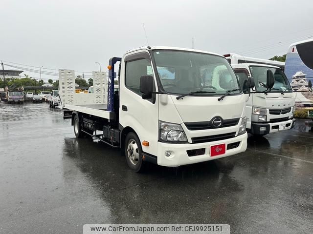 hino dutro 2016 GOO_NET_EXCHANGE_1100253A30240622W001 image 2