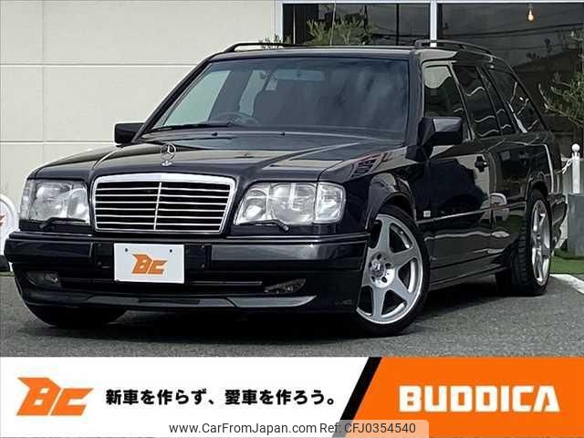 mercedes-benz e-class-station-wagon 1995 -MERCEDES-BENZ--Benz E Class Wagon 124092--2F305681---MERCEDES-BENZ--Benz E Class Wagon 124092--2F305681- image 1