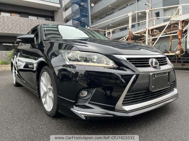 lexus ct 2014 CFJ1823532 image 1