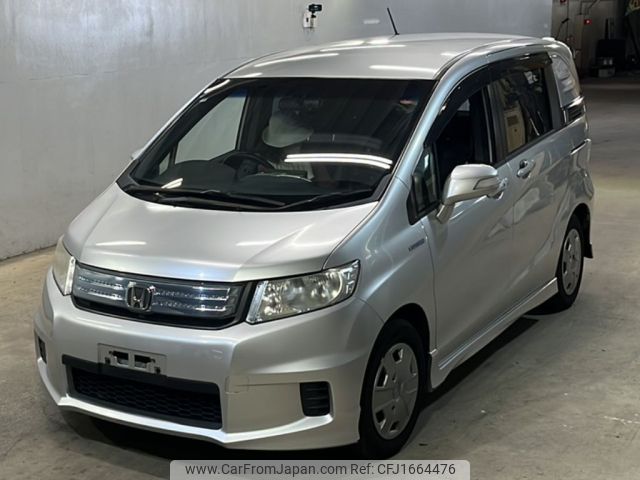 honda freed-spike 2014 CFJ1664476 image 1