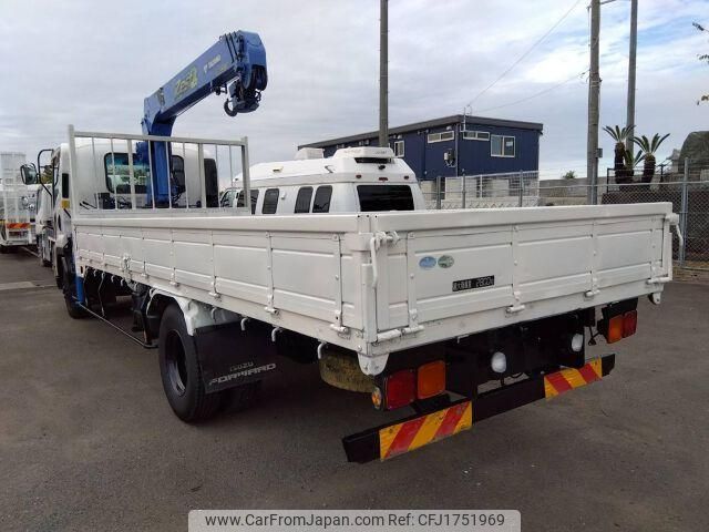 isuzu forward 2016 CFJ1751969 image 2