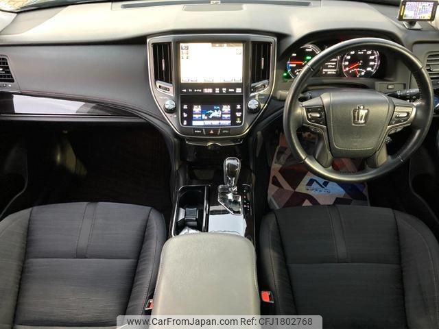 toyota crown-hybrid 2018 CFJ1802768 image 2