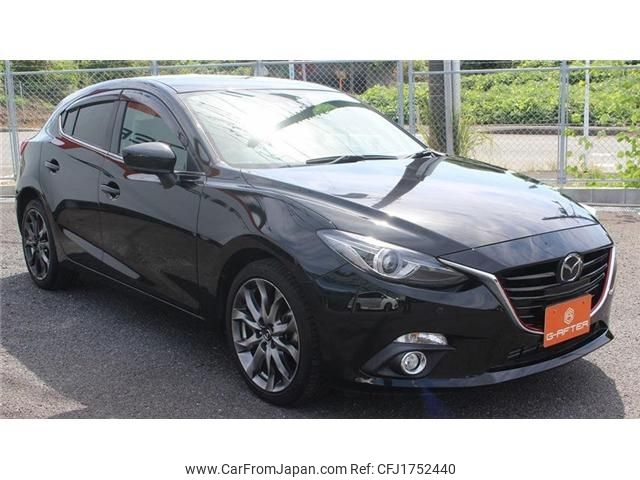 mazda axela 2015 CFJ1752440 image 2