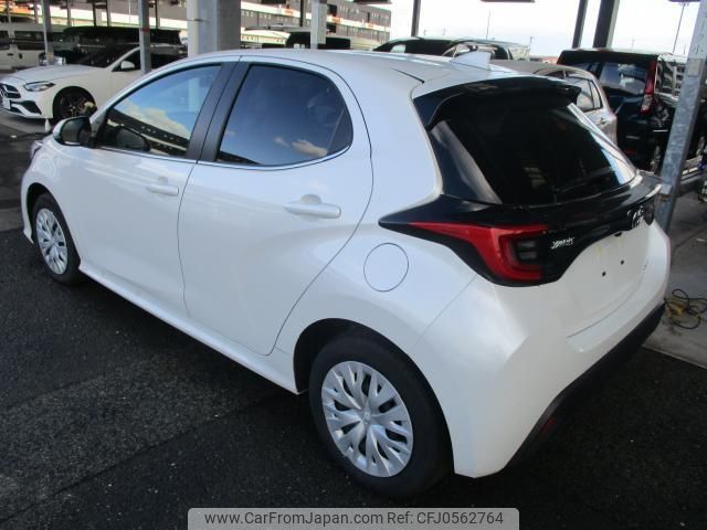 toyota yaris 2024 quick_quick_6AA-MXPH14_MXPH14-0006267 image 2