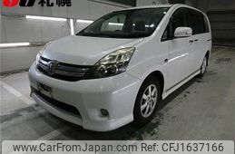 toyota isis 2012 CFJ1637166