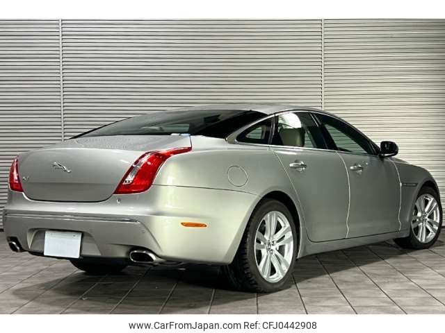 jaguar xj-series 2011 -JAGUAR 【横浜 330ﾅ7197】--Jaguar XJ Series CBA-J12LA--SAJKC10P4CLV25232---JAGUAR 【横浜 330ﾅ7197】--Jaguar XJ Series CBA-J12LA--SAJKC10P4CLV25232- image 2