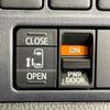 toyota voxy 2014 quick_quick_ZRR85W_ZRR85-0007670 image 6