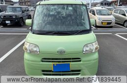 daihatsu tanto 2011 CFJ1839445