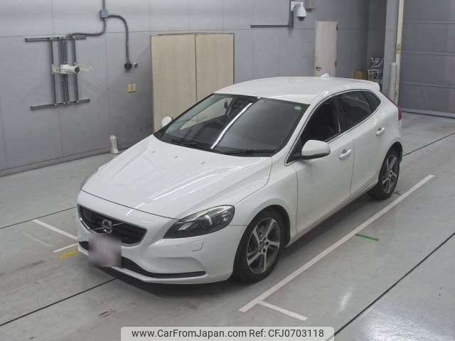 volvo v40 2016 -VOLVO--Volvo V40 LDA-MD4204T--YV1MVA8RDG2322414---VOLVO--Volvo V40 LDA-MD4204T--YV1MVA8RDG2322414- image 1