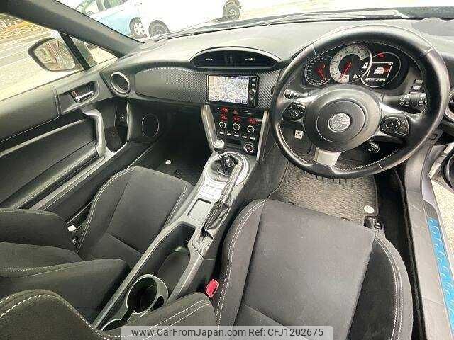 toyota 86 2018 504928-930245 image 1