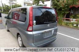 nissan serena 2010 TE1668