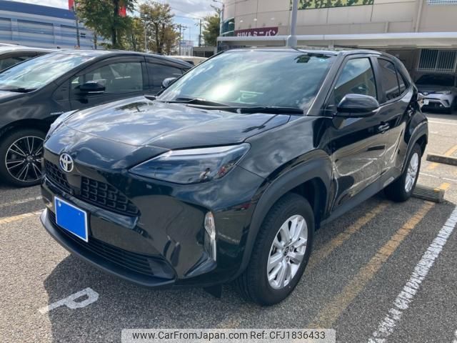 toyota yaris-cross 2022 CFJ1836433 image 1