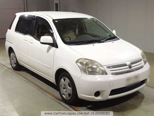 toyota raum 2004 22726 image 1