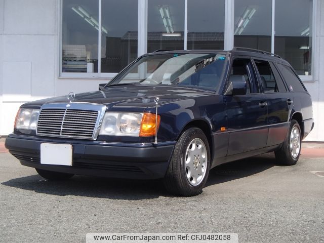 mercedes-benz e-class-station-wagon 1991 -MERCEDES-BENZ--Benz E Class Wagon E-124090--WDB1240902F177438---MERCEDES-BENZ--Benz E Class Wagon E-124090--WDB1240902F177438- image 1