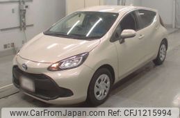 toyota aqua 2022 -TOYOTA--AQUA MXPK11-2061840---TOYOTA--AQUA MXPK11-2061840-