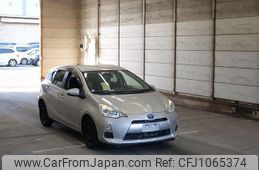 toyota aqua 2014 quick_quick_DAA-NHP10_NHP10-6288212