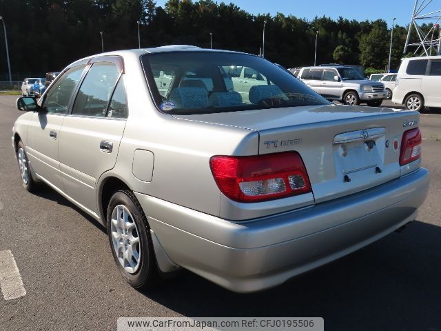 toyota carina 2001 NIKYO_NN11968 image 1