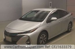 toyota prius-phv 2018 CFJ1633379