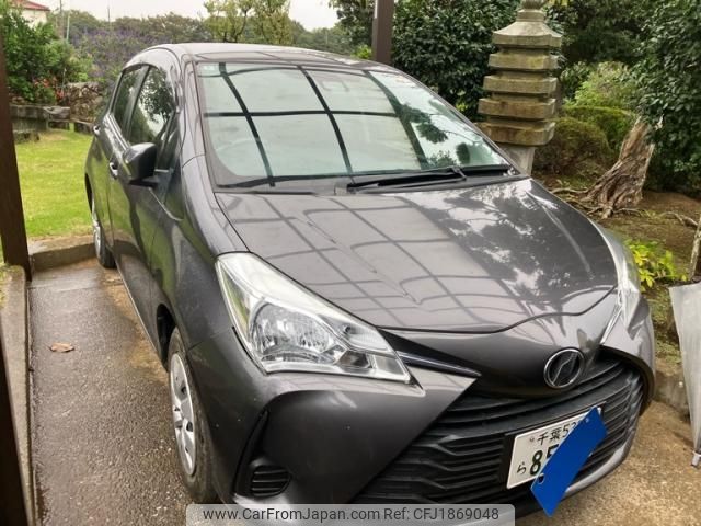 toyota vitz 2018 CFJ1869048 image 2