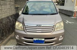 toyota noah 2002 -TOYOTA--Noah TA-AZR60G--AZR60-0038574---TOYOTA--Noah TA-AZR60G--AZR60-0038574-