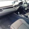 toyota c-hr 2018 CFJ1512853 image 6