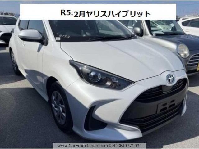 toyota yaris 2023 quick_quick_6AA-MXPH10_MXPH10-2121275 image 1