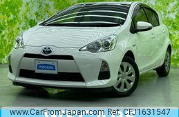 toyota aqua 2014 CFJ1631547