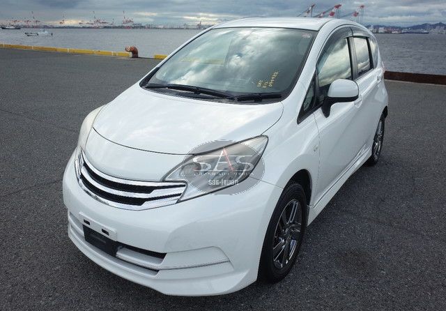 Used NISSAN NOTE 2013/Apr CFJ4017308 in good condition for sale