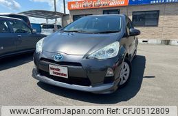 toyota aqua 2013 CFJ0512809