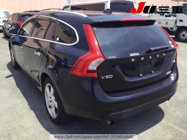 volvo v60 2011 -VOLVO--Volvo V60 FB4164T--B1026040---VOLVO--Volvo V60 FB4164T--B1026040- image 2